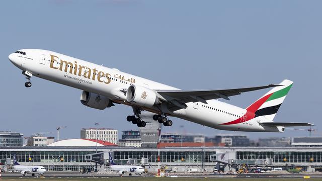 A6-EPF::Emirates Airline